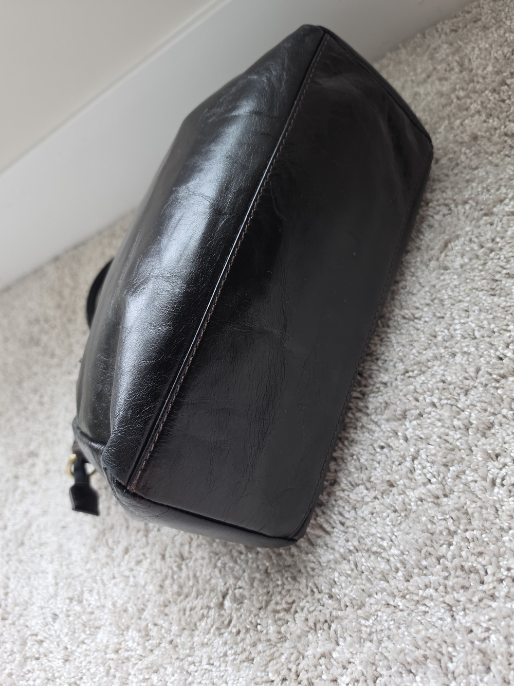 HOBO Shelia Medium Leather With Straps - Picture 3 of 6